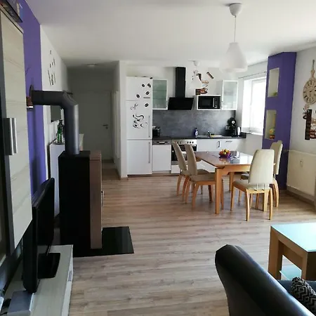 Am Edersee アパート